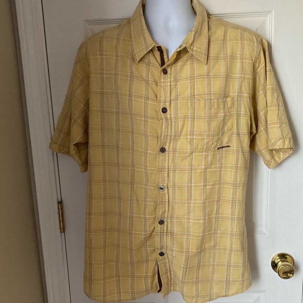 Men’s gold prana short sleeve button down shirt XL